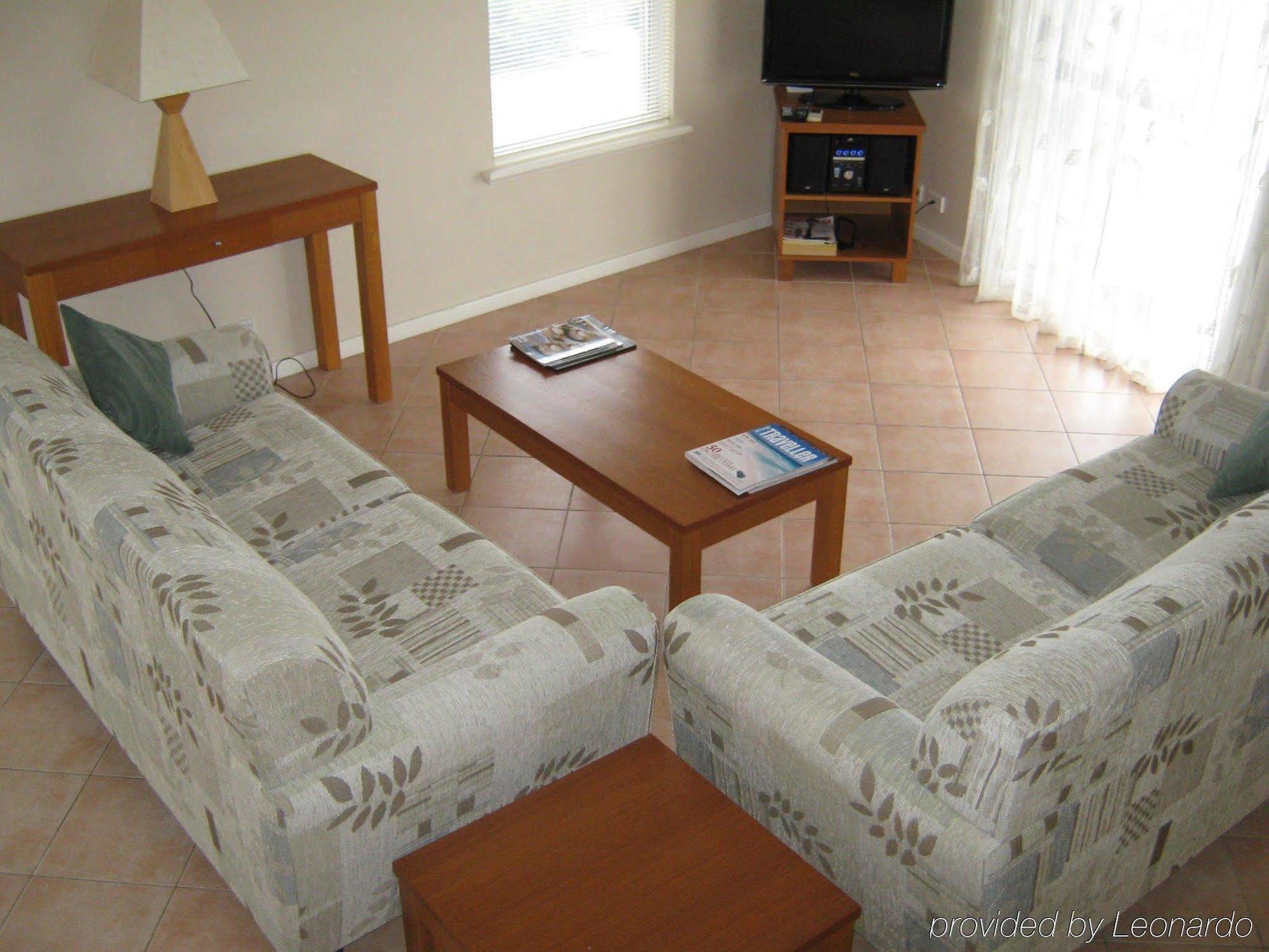 C Mandurah Apartment Resort Oda fotoğraf